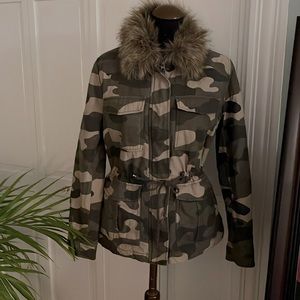 H&M Camo Jacket Coat Removable Fur Collar 10